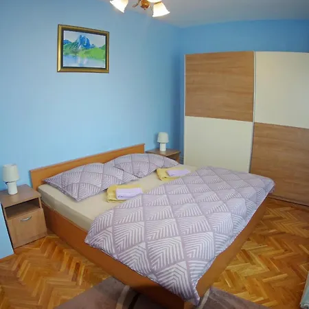 House Sandi, Village Holiday home *