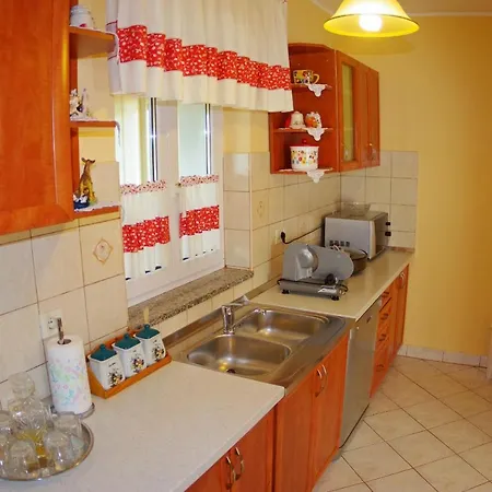 Casa vacanze House Sandi, Village *